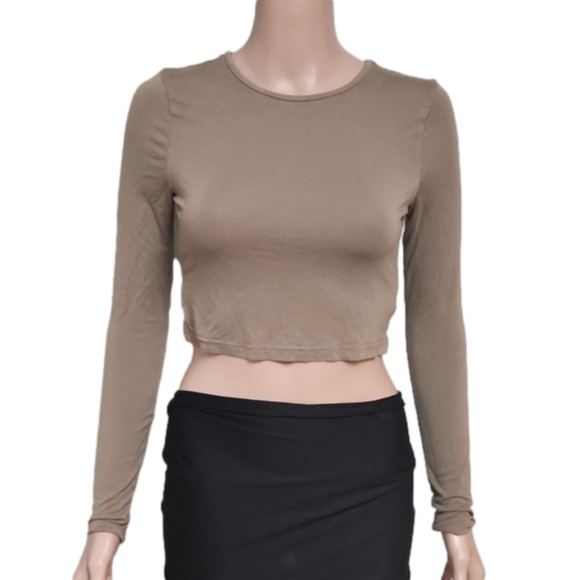 SHEIN Tops - Shein long sleeve belly shirt (Code-P115)